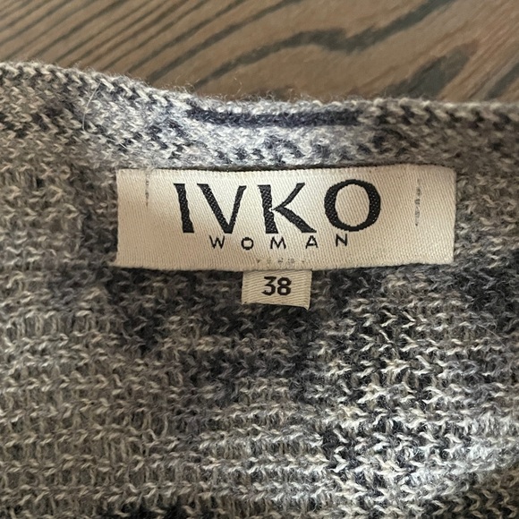 Ivko Cardigan Sweater Floral 100% Wool Knit A Line Red Gray Multicolor Medium - Picture 7 of 12